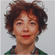 Docente di inglese impartisce lezioni d'inglese per scuola secondaria